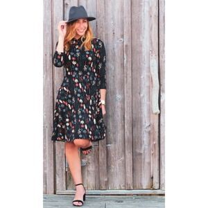 Time Meadow Dress | Effie's Heart Fit&Flare Floral Dress Small